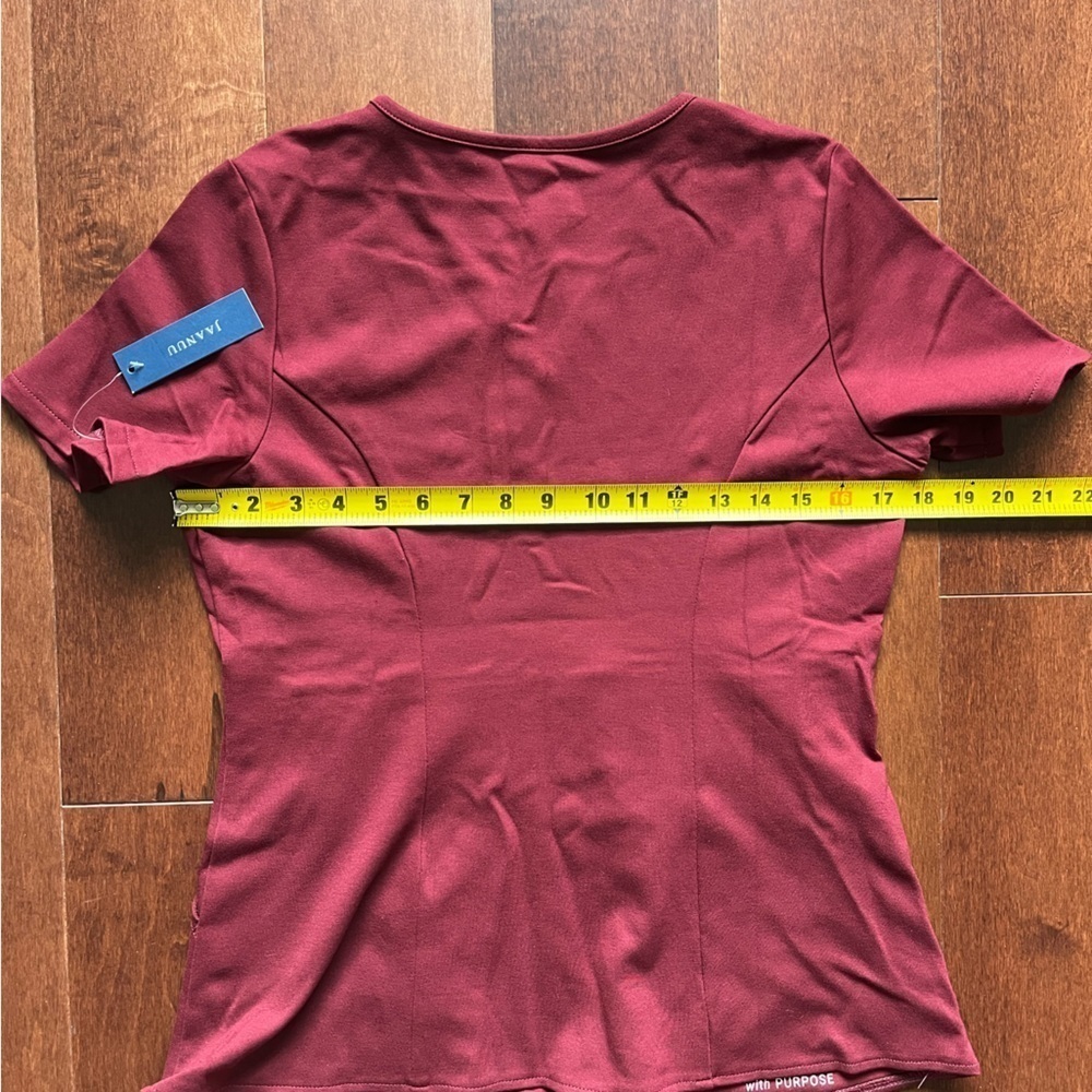 NWT Jaanuu Women's Tulip Mock-Wrap Scrub Top - Wine - Picture 3 of 6
